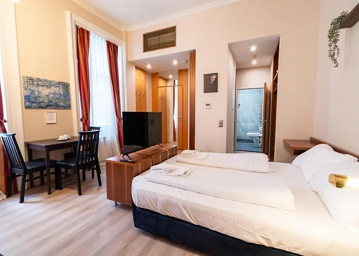 Opera Living Residences - Center 公寓 *