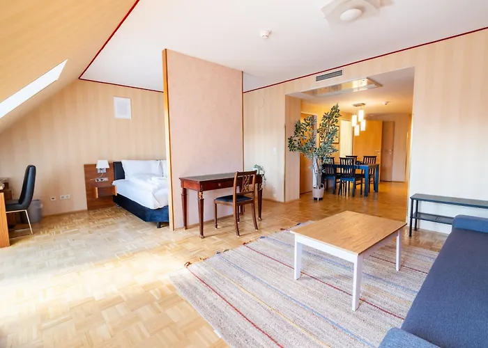 Opera Living Residences - Center Apartman