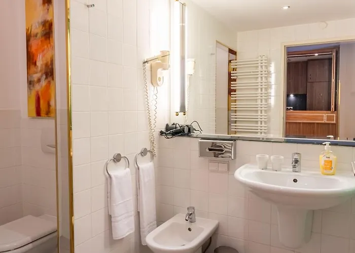 Opera Living Residences - Center Apartman