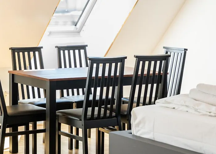 Opera Living Residences - Center *